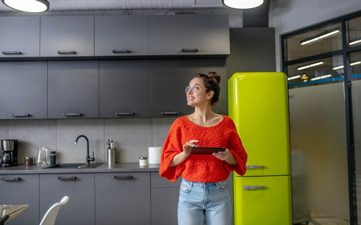 solution-service-page-utilities-energy-efficiency-2025-icf-thumb-720px